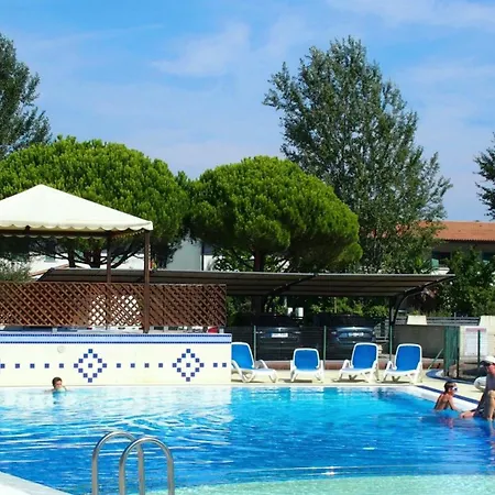 Cozy With Swimming Pool - Beahost Daire Bibione