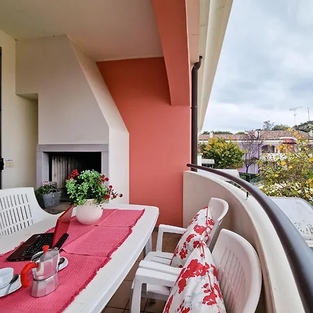 Apartment Cozy With Swimming Pool *