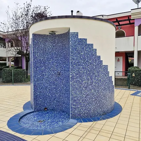 Apartment Cozy With Swimming Pool